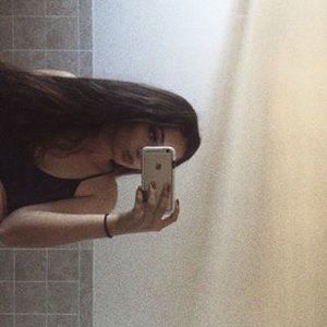 Lesley Lopez