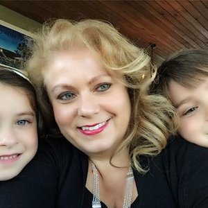 Arlene Brothers