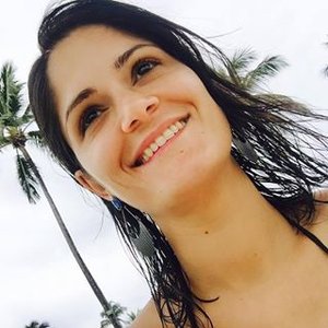 Aline Valverde
