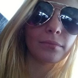 Shania Snawder