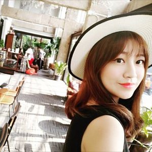 Anna Yu