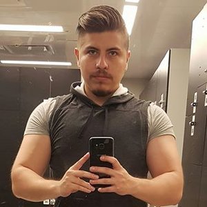 Mikhail Castillo Contreras
