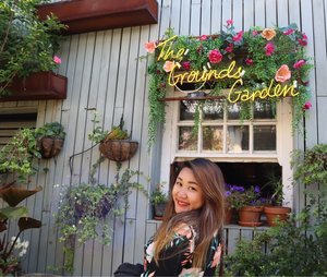 Cassandra Ng
