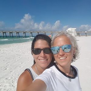 Vanessa Zeballos-Guenzberg