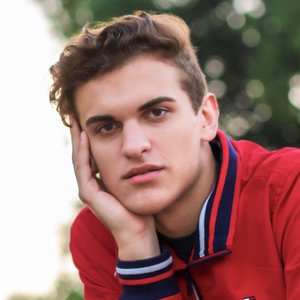 Erik Hofmann