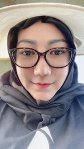 Yunie Macan