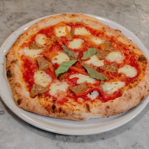 Red Pizza