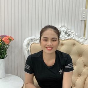Tuyết Trần