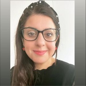 Lara Dakwar