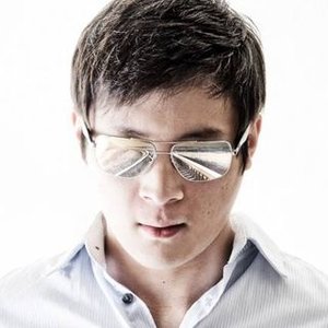 Jr. Zhou