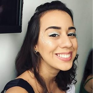 Isis De Lima